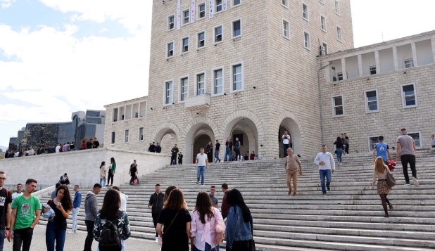 Prezantohet buxheti 2020 per arsimin: Rriten fondet, fokus Pakti per Universitetin
